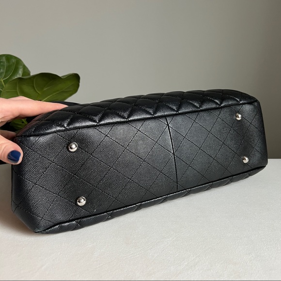 SOLD 🤩 Chanel shopper grain leather tote - Picture 7 of 16